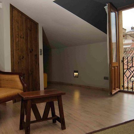 Casa Rural La Botica オロペサ エクステリア 写真