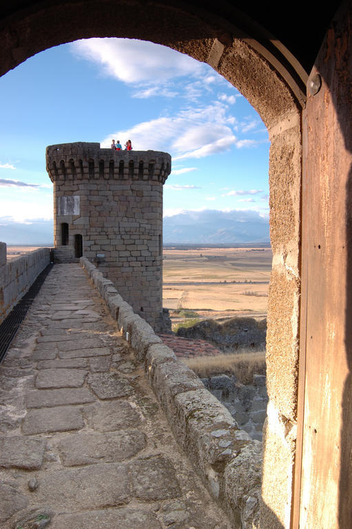 Casa Rural La Botica オロペサ エクステリア 写真