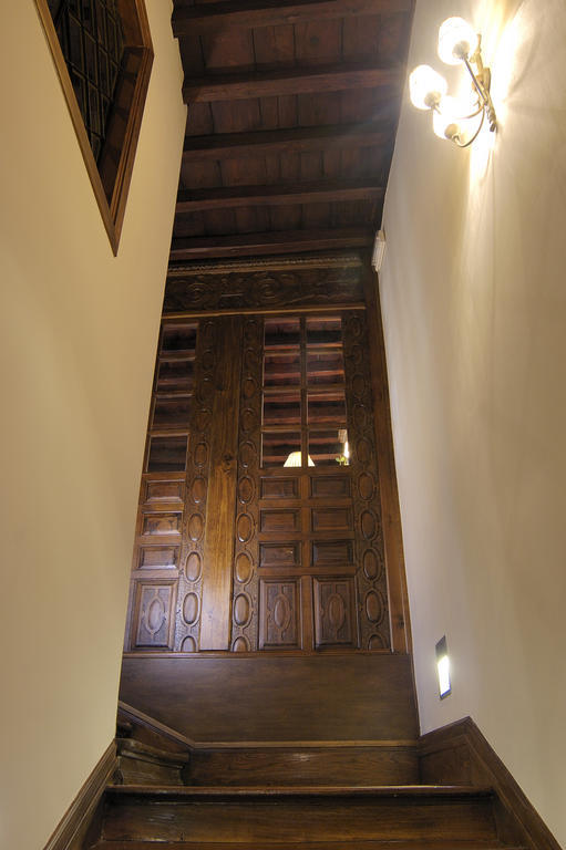 Casa Rural La Botica オロペサ エクステリア 写真