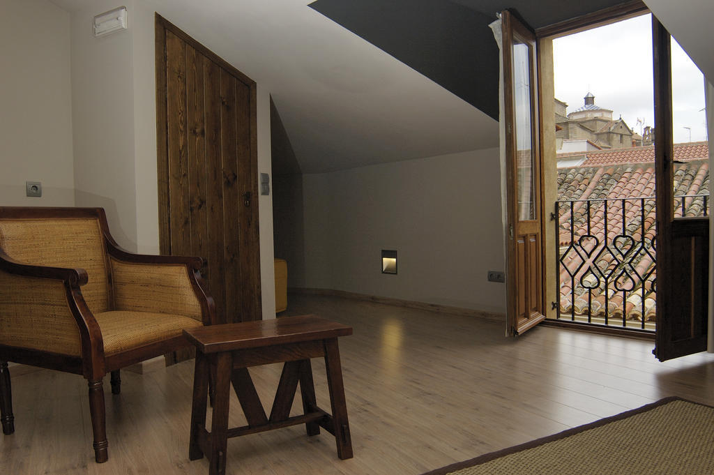 Casa Rural La Botica オロペサ 部屋 写真